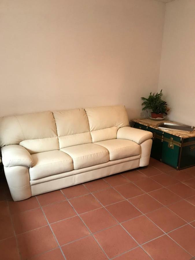 Milly Lake Claino Екстер'єр фото