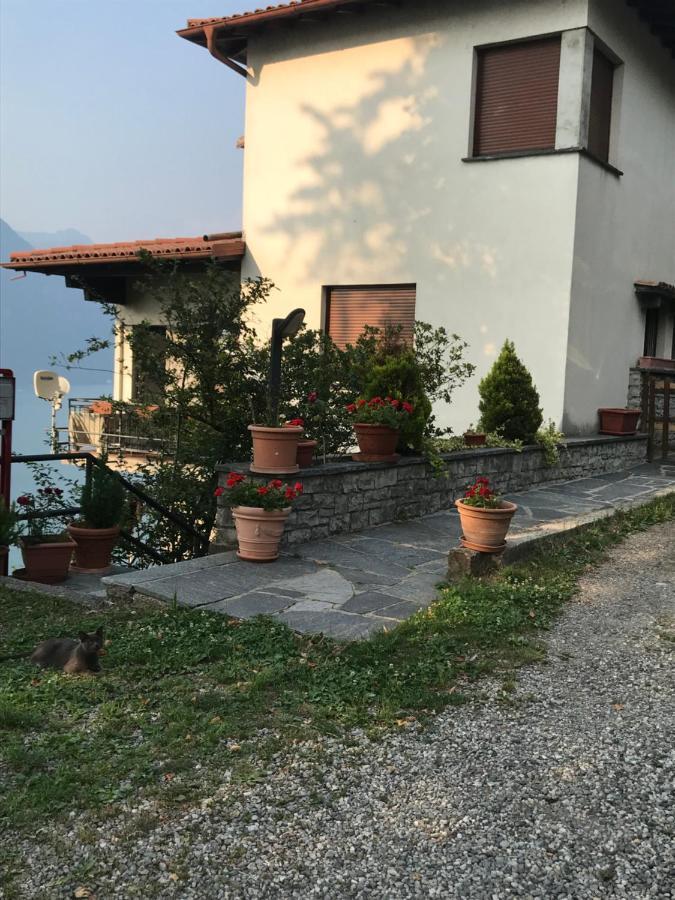Milly Lake Claino Екстер'єр фото